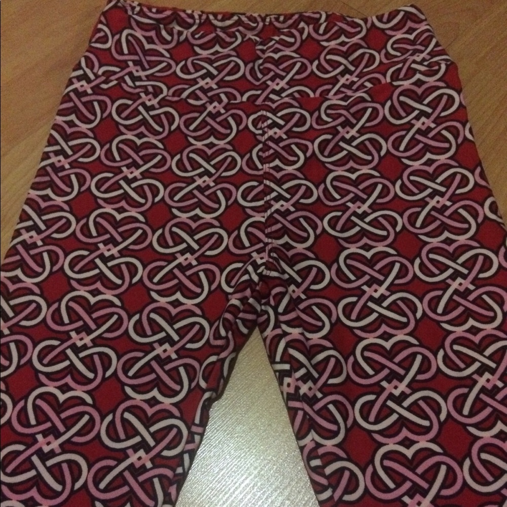 LuLaRoe Vintage Valentines Leggings